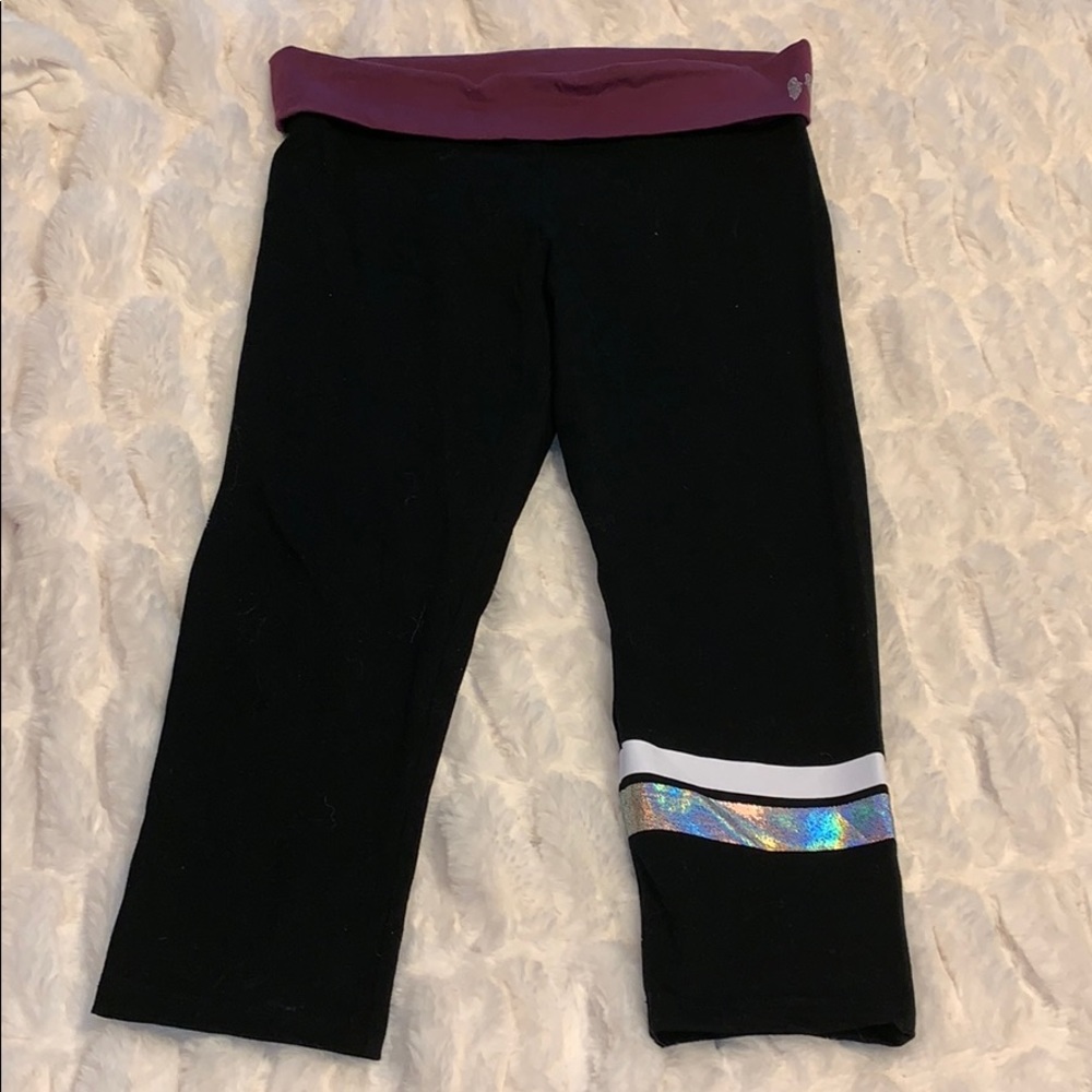 🤍NWOT Victoria Secret ankle leggings size Medium.